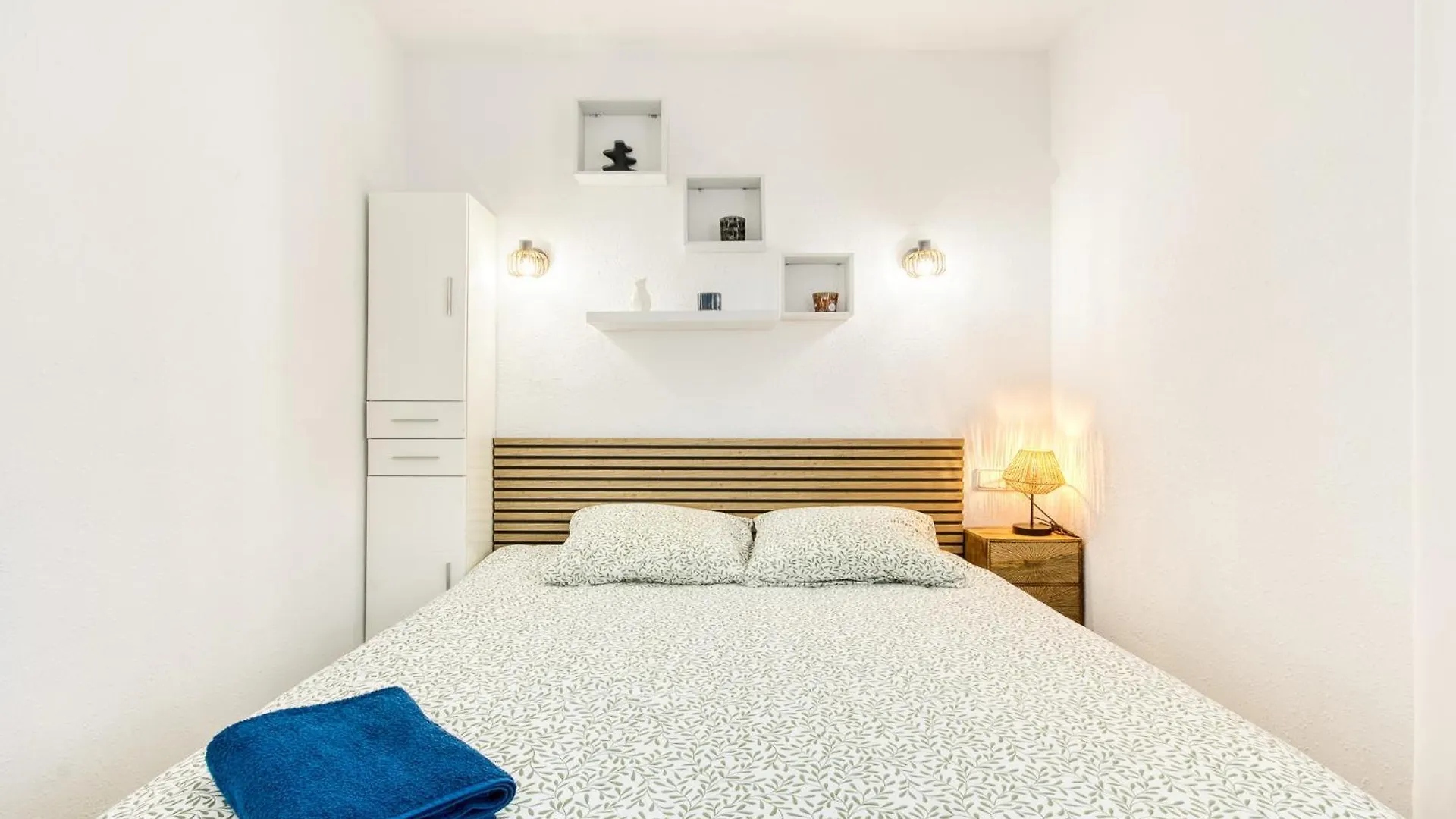 Port Thalssa 4 5 Apartment Roses Spain